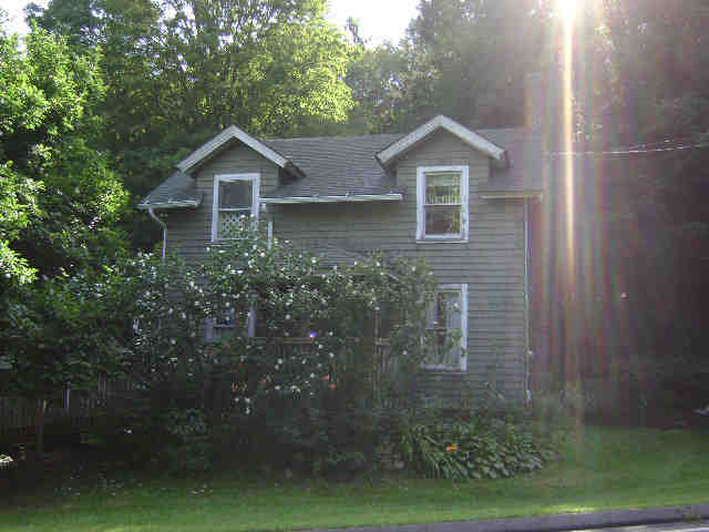 Building photograph for 228 MAIN ST S